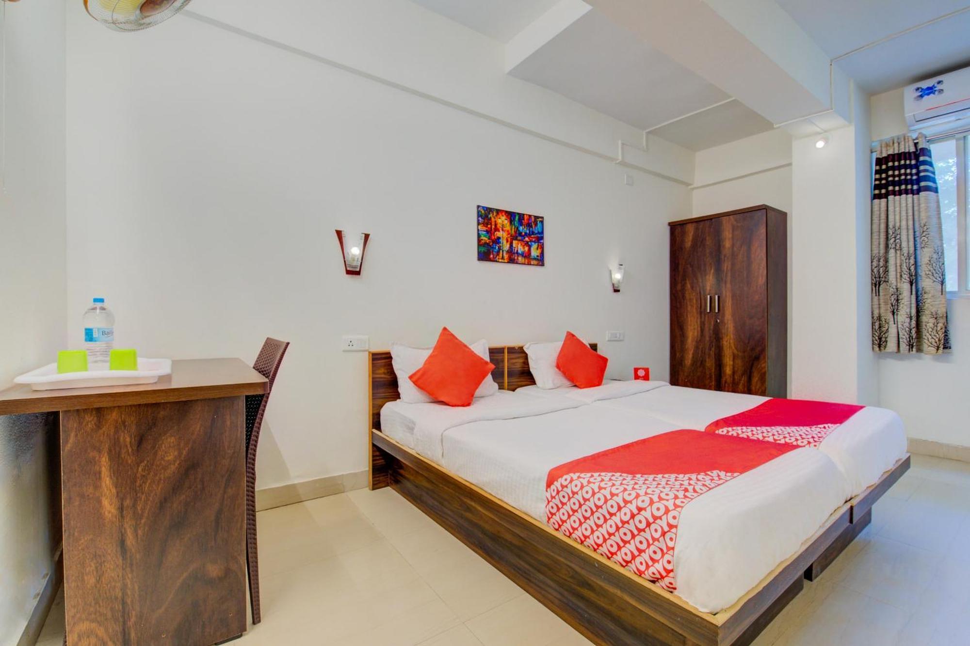 Hotel O Sairaj Lodge Méribel Village Екстериор снимка