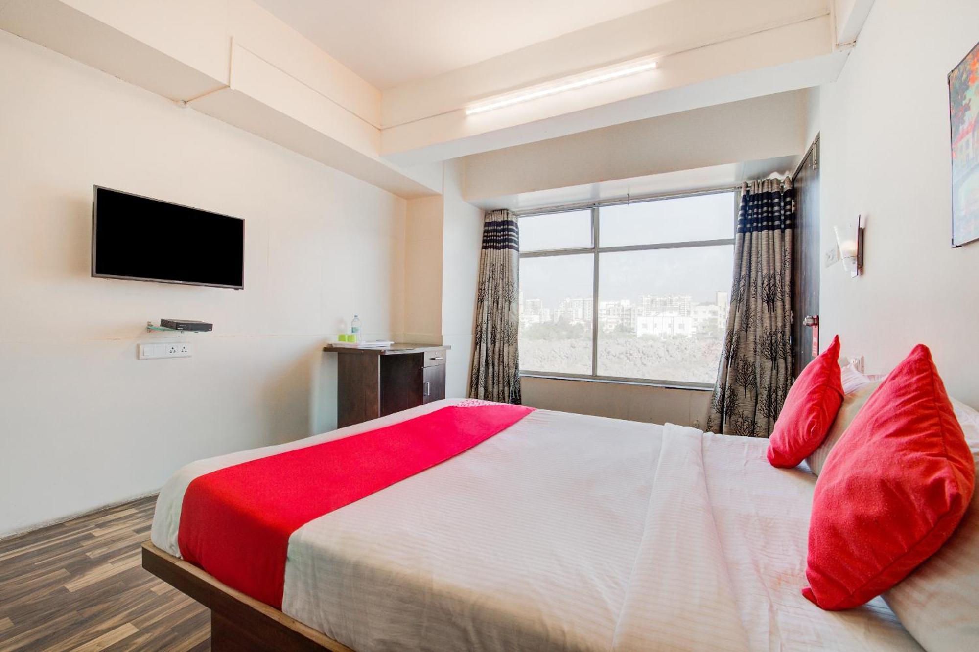Hotel O Sairaj Lodge Méribel Village Екстериор снимка